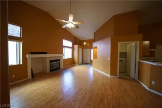 Photo #5: 2527384 Listing 