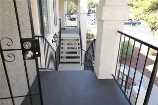 Photo #1: 2527391 Listing 