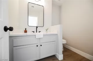 Photo #2: 2527407 Listing 