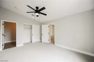 Photo #5: 2527407 Listing 