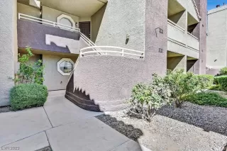 Photo #1: 2527434 Listing 