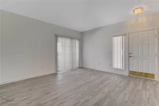 Photo #3: 2527473 Listing 