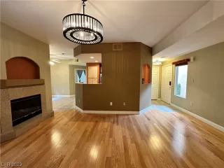 Photo #6: 2527508 Listing 