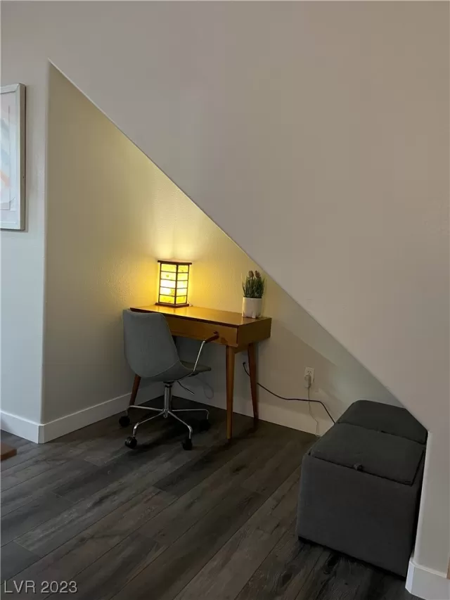 MLS: 2527522 Condo For Sale