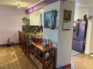 Photo #5: 2527545 Listing