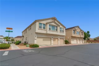 Photo #1: 2527569 Listing