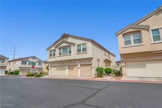 Photo #2: 2527569 Listing