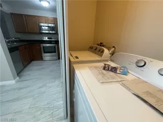 Photo #4: 2527574 Listing 