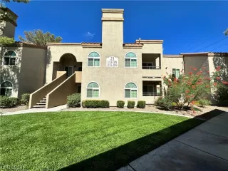 Photo #1: 2527618 Listing