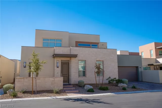MLS: 2527630 Condo For Sale