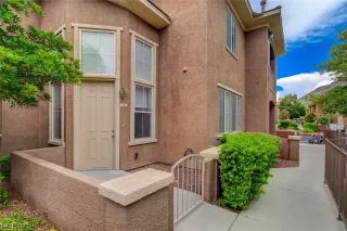 Photo #1: 2527636 Listing