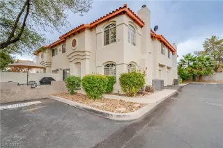 Photo #1: 2527661 Listing 