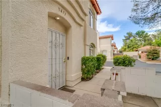 Photo #6: 2527661 Listing 