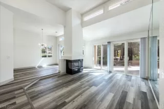 Photo #6: 2527662 Listing 