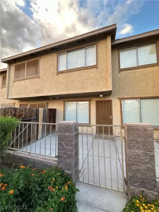 Photo #1: 2527670 Listing 