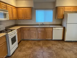 Photo #3: 2527706 Listing 