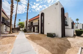 Photo #1: 2527728 Listing