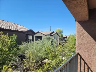 Photo #5: 2527753 Listing 