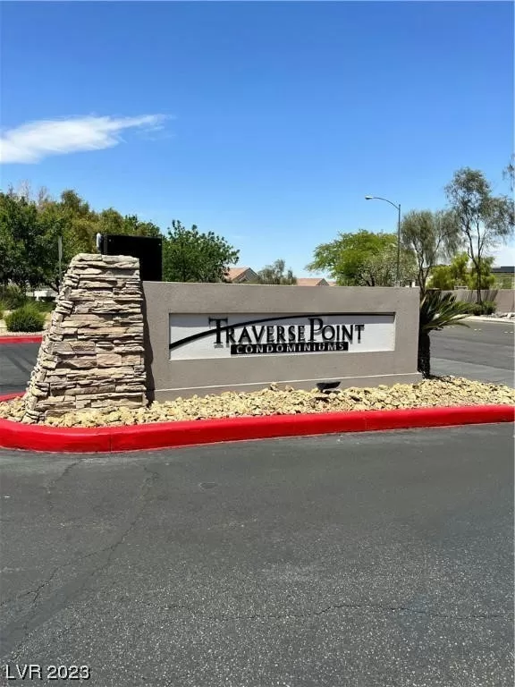 MLS: 2527761 Condo For Sale