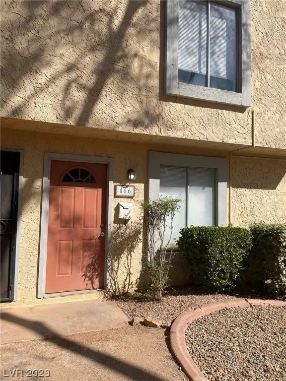 MLS: 2527775 Condo For Sale