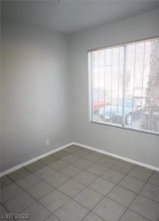 Photo #4: 2527780 Listing 