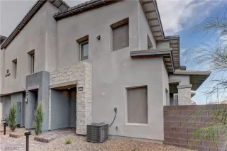 Photo #1: 2527788 Listing
