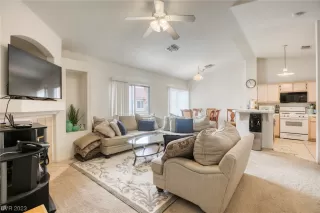 Photo #1: 2527789 Listing 