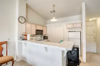 Photo #6: 2527789 Listing 