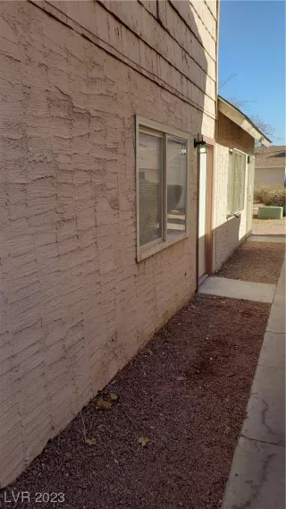 Photo #4: 2527822 Listing 