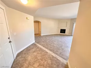 Photo #6: 2527868 Listing 