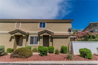 Photo #1: 2527885 Listing