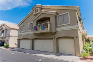 Photo #2: 2527885 Listing