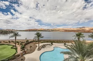 Photo #1: 2527925 Listing