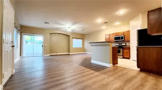 Photo #2: 2527986 Listing 