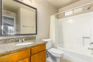 Photo #6: 2528008 Listing