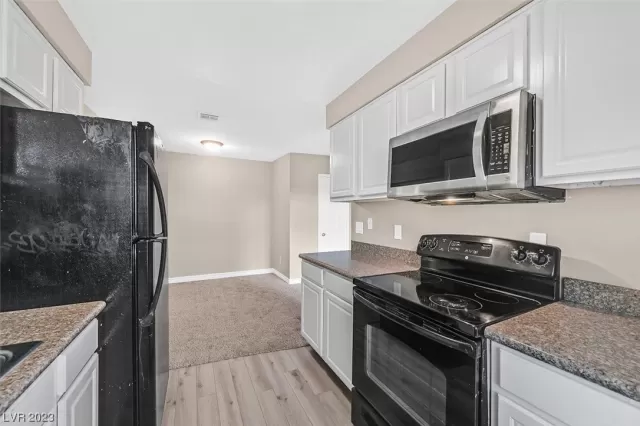 MLS: 2528014 Condo For Sale