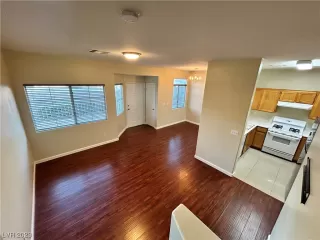 Photo #1: 2528024 Listing 