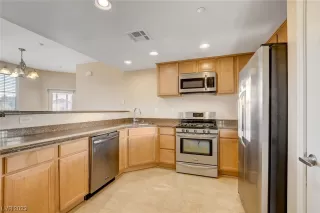 Photo #6: 2528034 Listing 