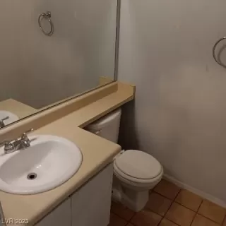 Photo #5: 2528077 Listing 