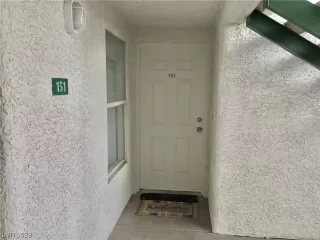 Photo #2: 2528091 Listing