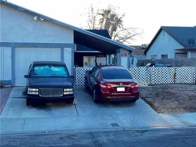 MLS: 2528153 Condo For Sale