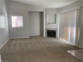 Photo #1: 2528216 Listing