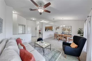 Photo #6: 2528230 Listing