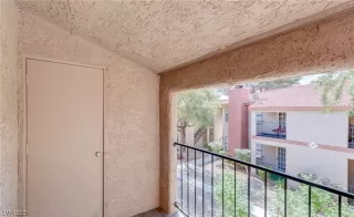 Photo #3: 2528244 Listing 
