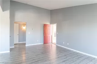 Photo #1: 2528280 Listing 