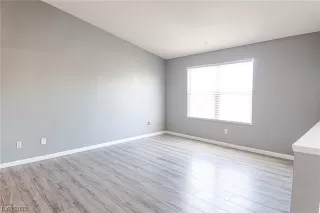 Photo #2: 2528280 Listing 