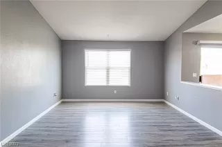 Photo #3: 2528280 Listing 