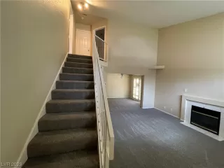 Photo #2: 2528289 Listing 