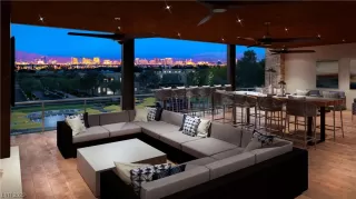 Photo #5: 2528356 Listing 