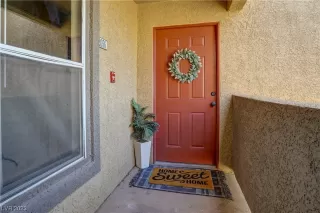 Photo #5: 2528357 Listing